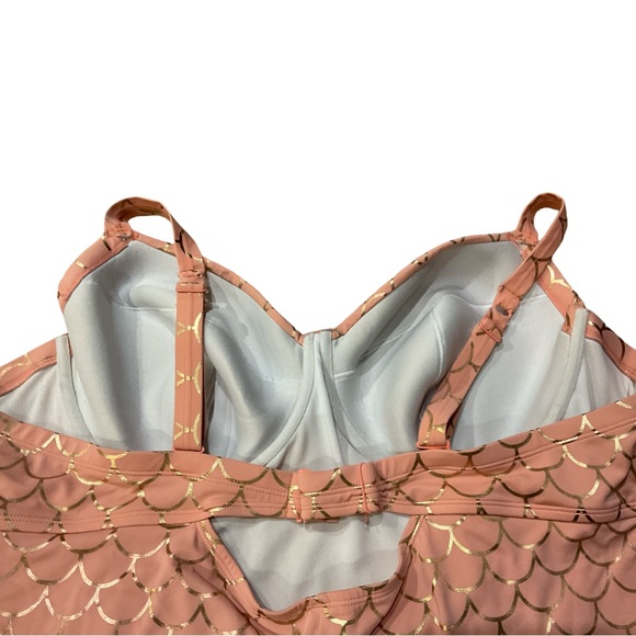 Torrid Coral Mermaid One-Piece Swimsuit w/ Gold Foil | Size 5X (28) Excellent UC - Picture 4 of 9